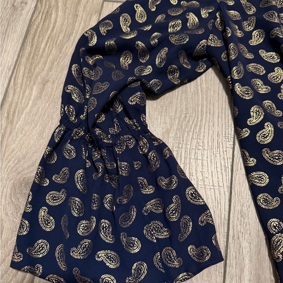 Michael Kors V Neck Navy and Gold Paisley Blouse - Picture 4 of 8